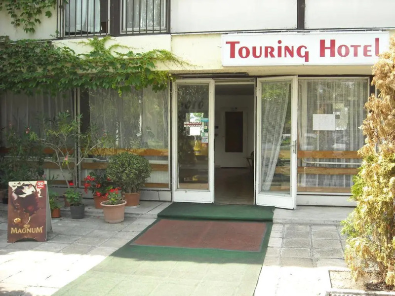 Touring Hotel Agárd