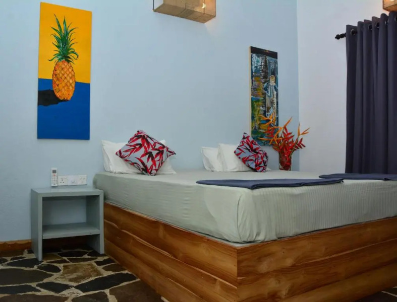 VIEW guesthouse & bistro at goyambokka