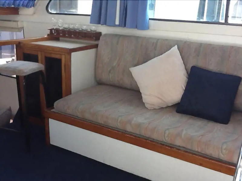 Boyds Bay Houseboat Holidays