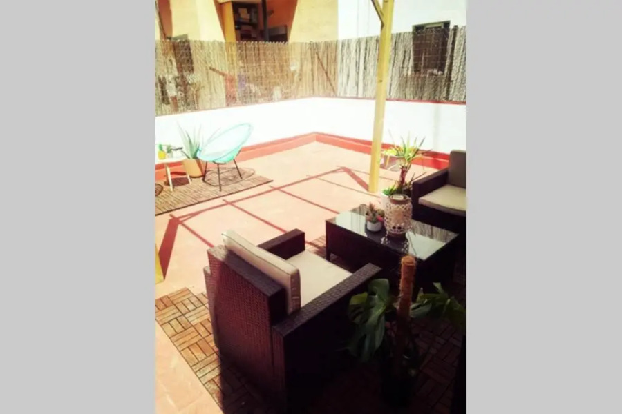 M1 Cool Loft 1 min walk to metro 15 min center by metro