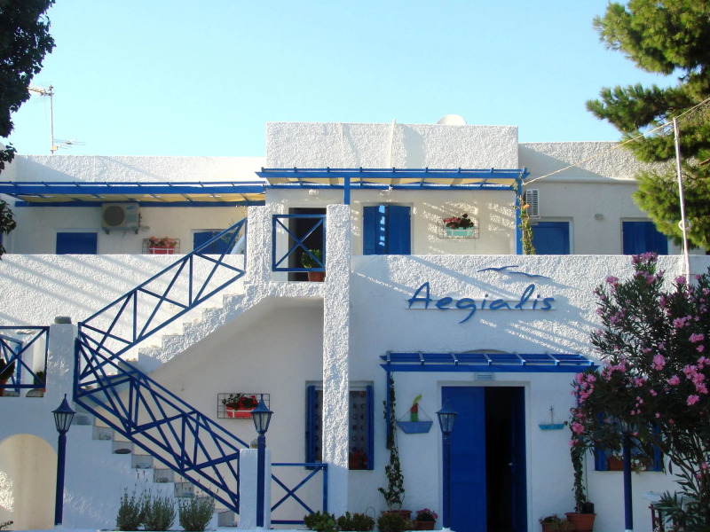 Aegialis Studios & Rooms
