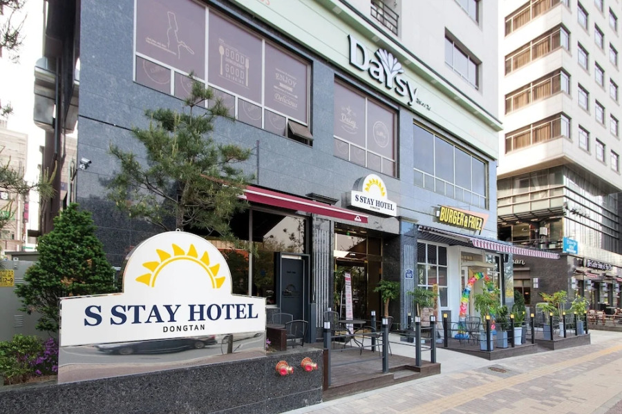 S Stay Dongtan Hotel (formerly Days Hotel Dongtan)