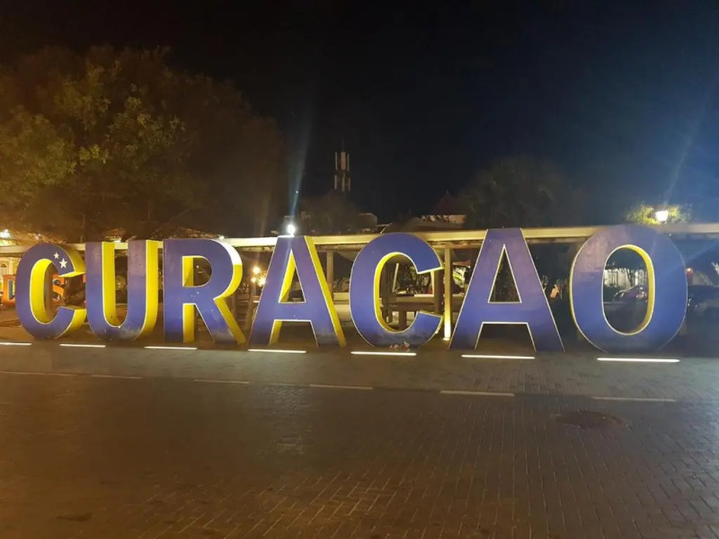 Spectacular Furnished Studio