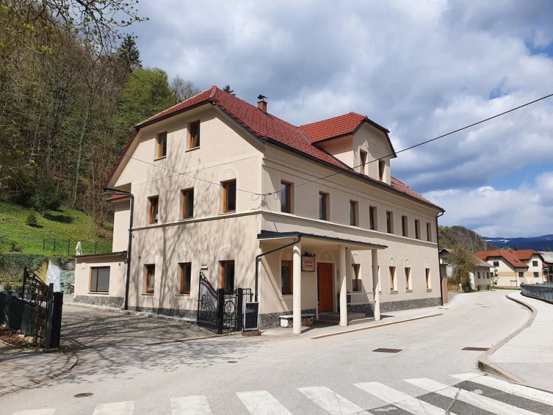 Hostel Kozmus