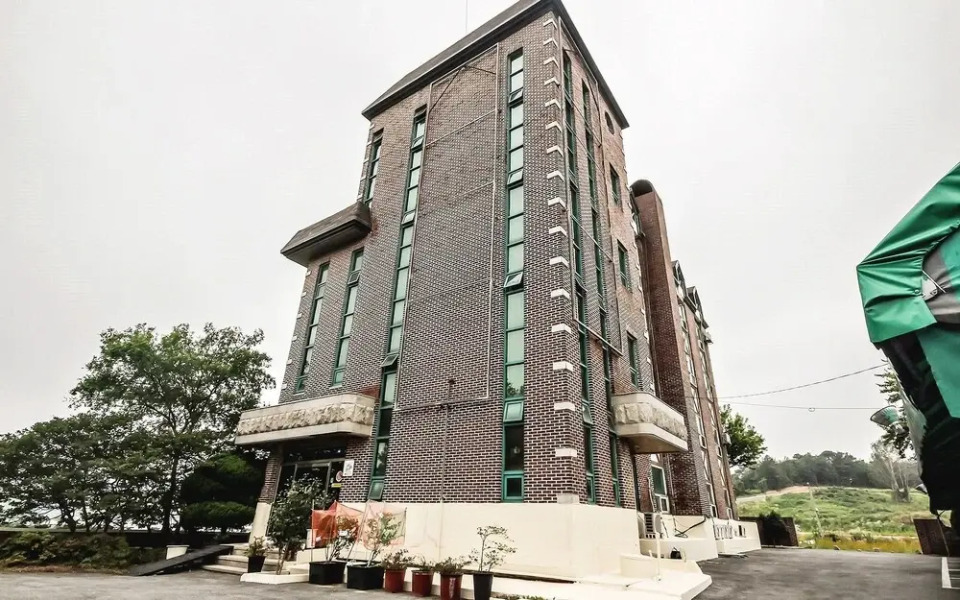 Jangseong Hotel New Napori