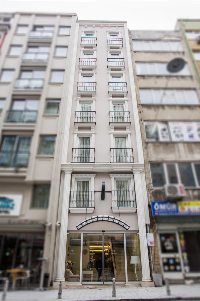 Mr. Bird Boutique Hotel