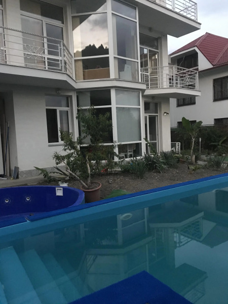 Вилла Шалед