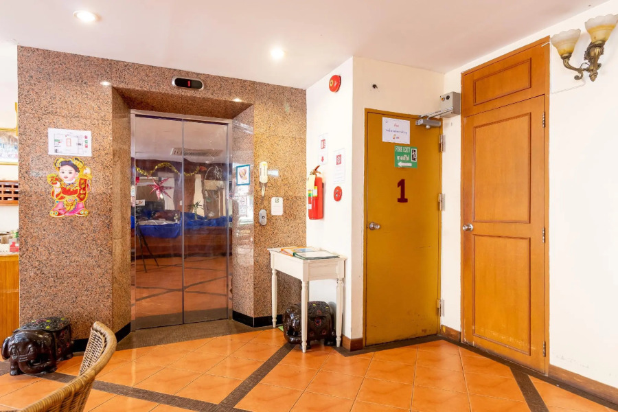 Отель Thipurai Beach