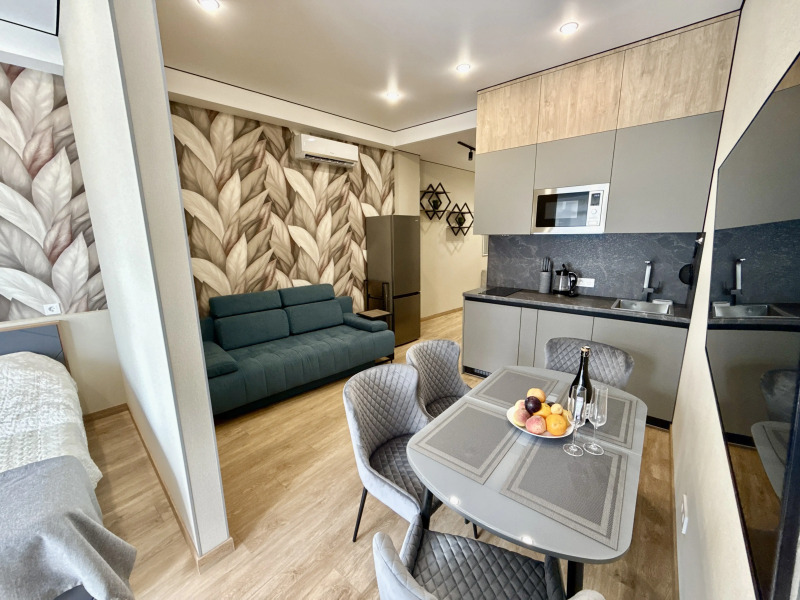 Апартаменты Современные у Моря