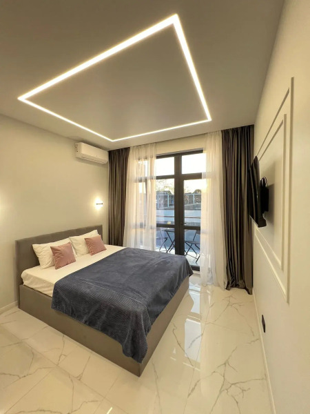 Апартаменты 3х местная студия студия с балконом и бассейном