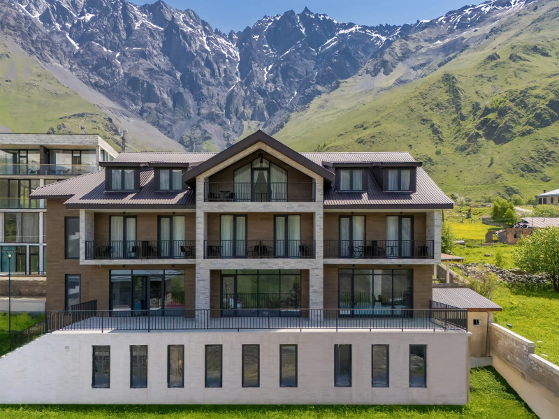 Отель Residence Kazbegi