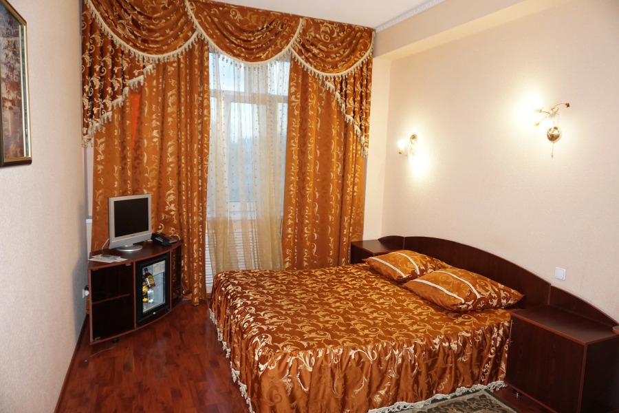 Отель Зодиак