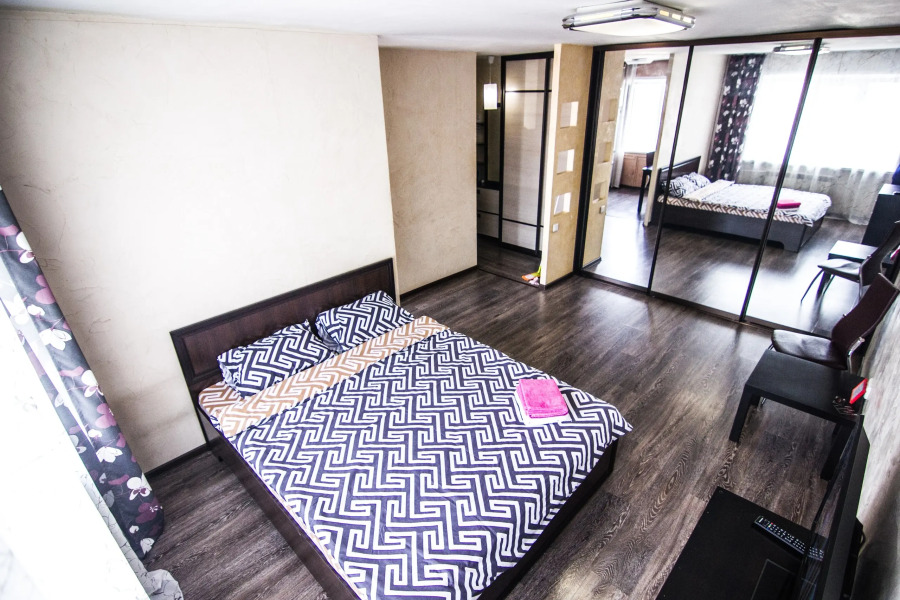 Апартаменты на Красноармейском 104