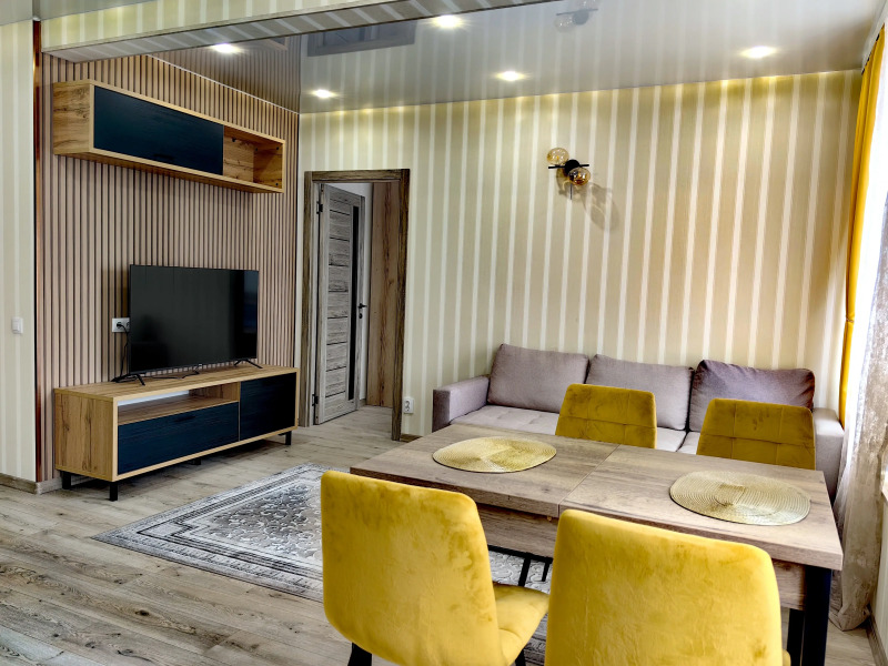 Квартира Октябрьская 3 Центр