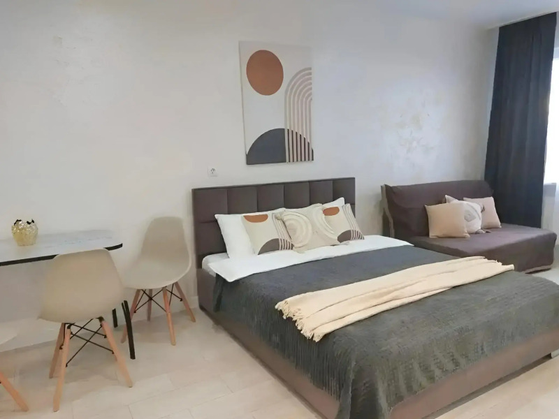 Апартаменты Войсковая 4/12