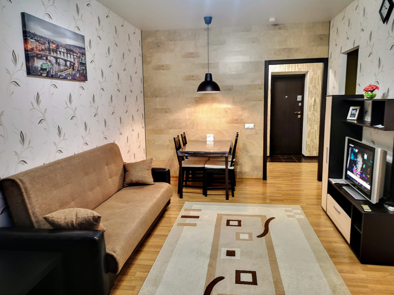 Апартаменты на Пархоменко 8