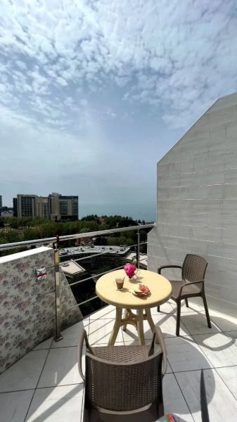 Апартаменты просторные в топовой локации Сочи у Морпорта