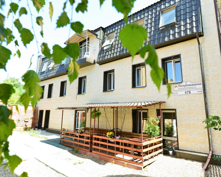 Отель Scandi House