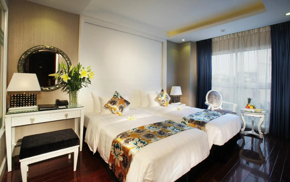 Отель Golden Silk Boutique Hotel