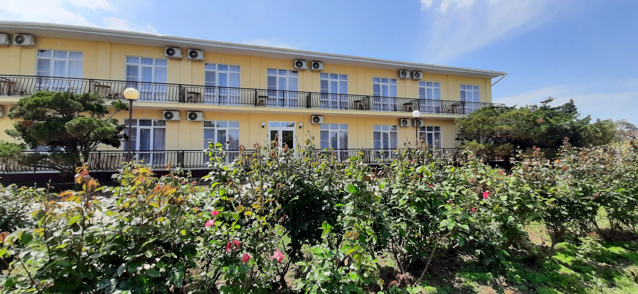 Отель Солнечный берег