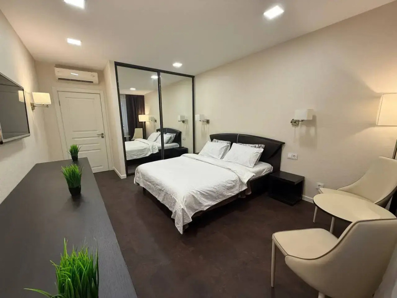 Апартаменты Deluxe c двумя спальнями и сан. узлами на Баумана ApartKazan