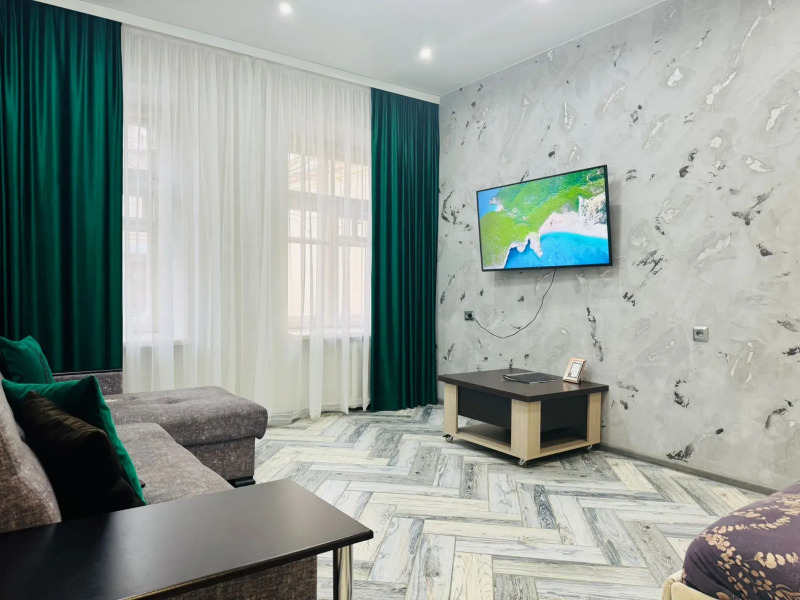 Апартаменты на Калючинской 14