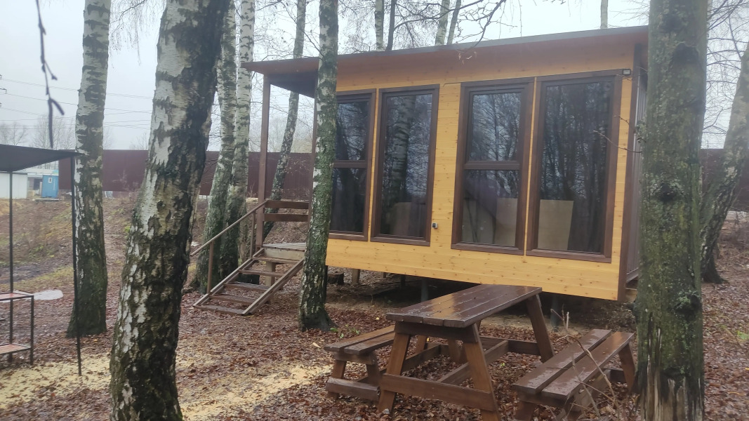 Частный дом Дом в лесу