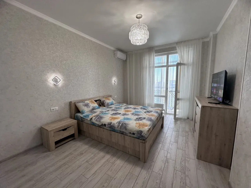 Квартира с видом на озеро