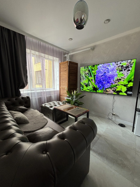 Квартира Стильная Студия с Видом на Горы