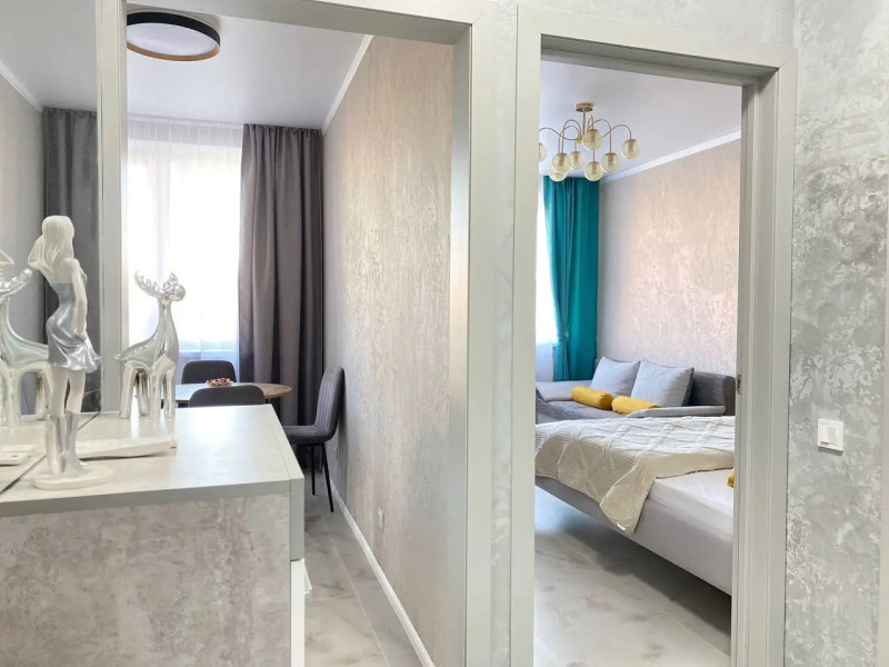 Апартаменты Light Floor Apartment