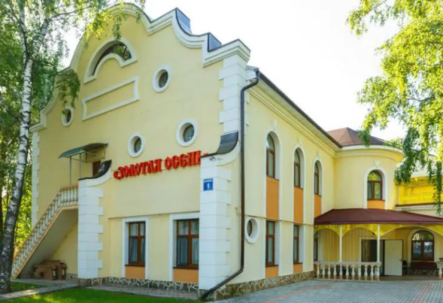 Отель Золотая Осень