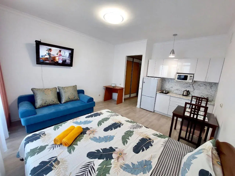 Апартаменты 100 Ночей на Комсомольском 122Г