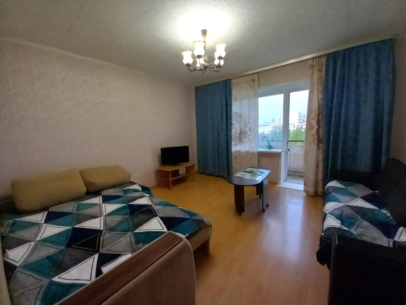 Квартира 1к по Тихонова 8