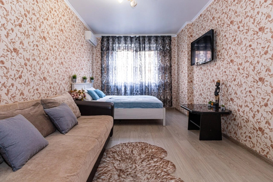 Апартаменты с Новым Ремонтом возле Стадиона Краснодар