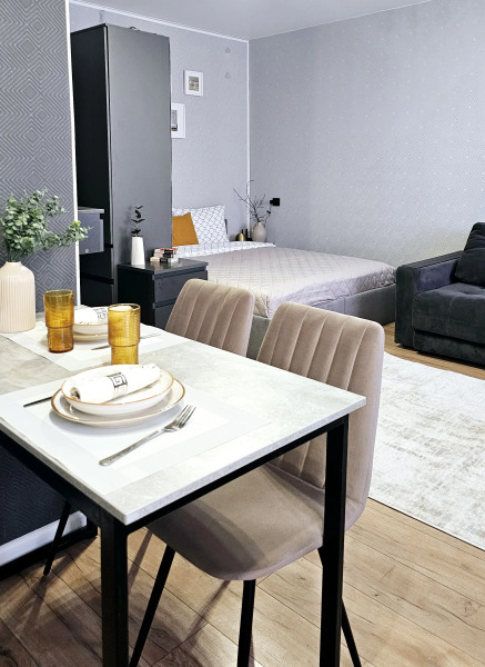 Квартира студия 5-ая просека 125