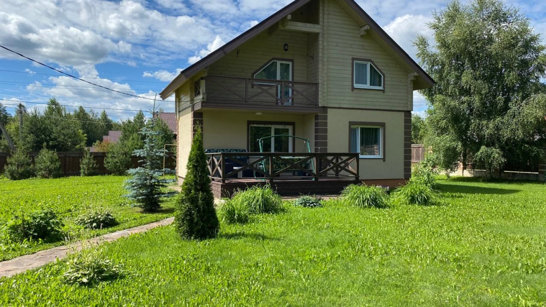 Частный дом Дом в Лесных озерах