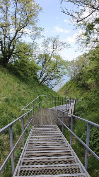 Квартира Сдается уютная двухкомнатная квартира в тихом спальном районе в новом ЖК у моря.