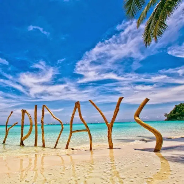 Отель Fridays Boracay Beach Resort