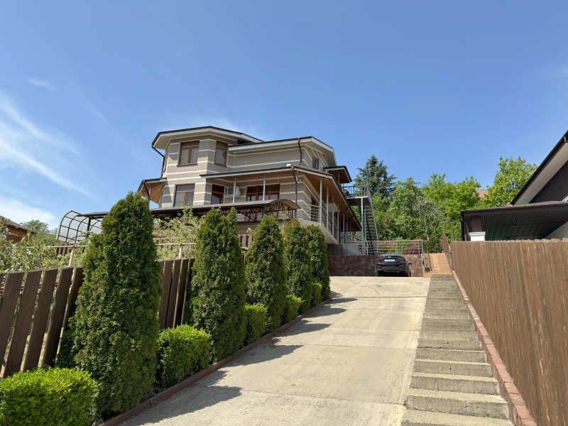 Апартаменты на Ивановской