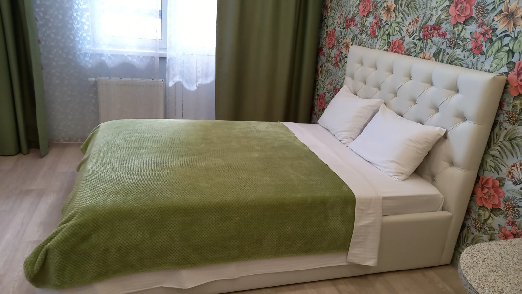 Квартира Студия на Калашникова 25