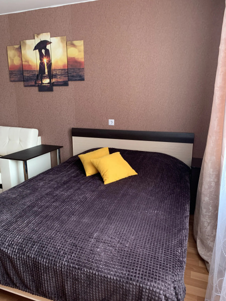 Квартира с Балконом на Строителей 28