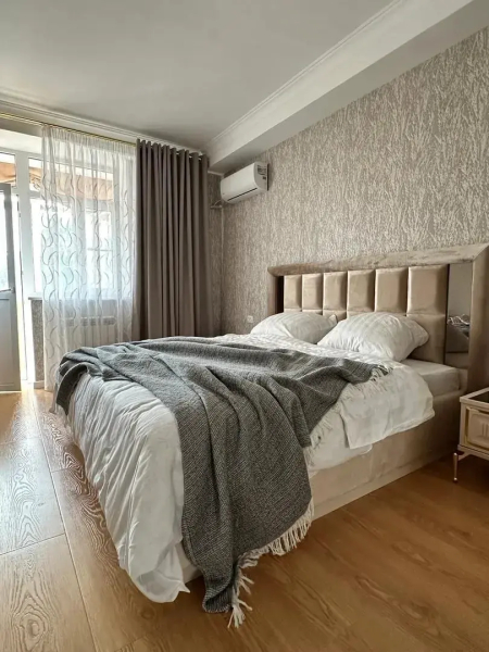 Апартаменты на Чкалова, д.37 с видом на горы