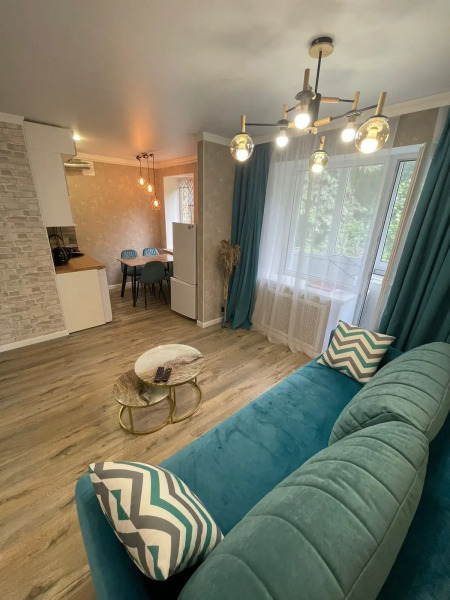 Квартира 8 Марта