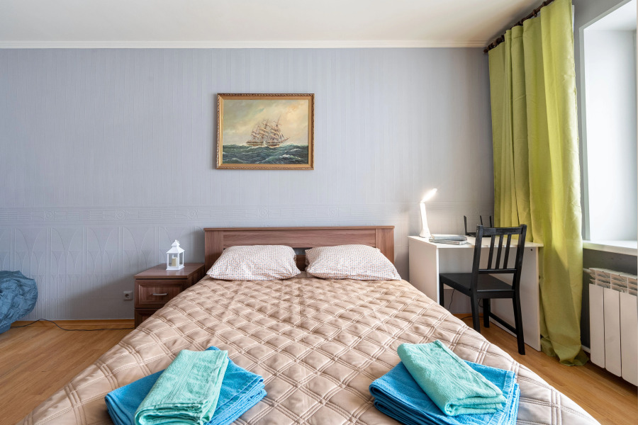 Апартаменты на Комендантском проспекте 11