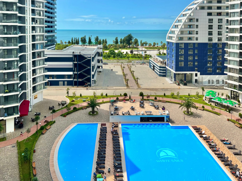 Hotel White Sails Residential