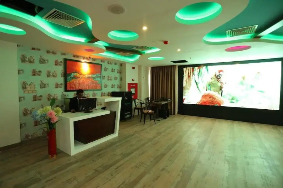 Отель Zabeer Hotel International