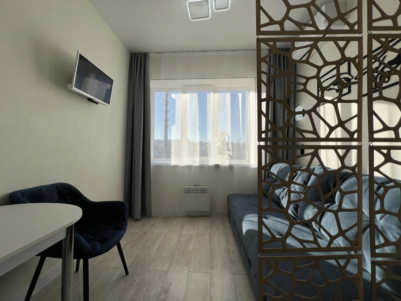 Апартаменты с Видом на Реку