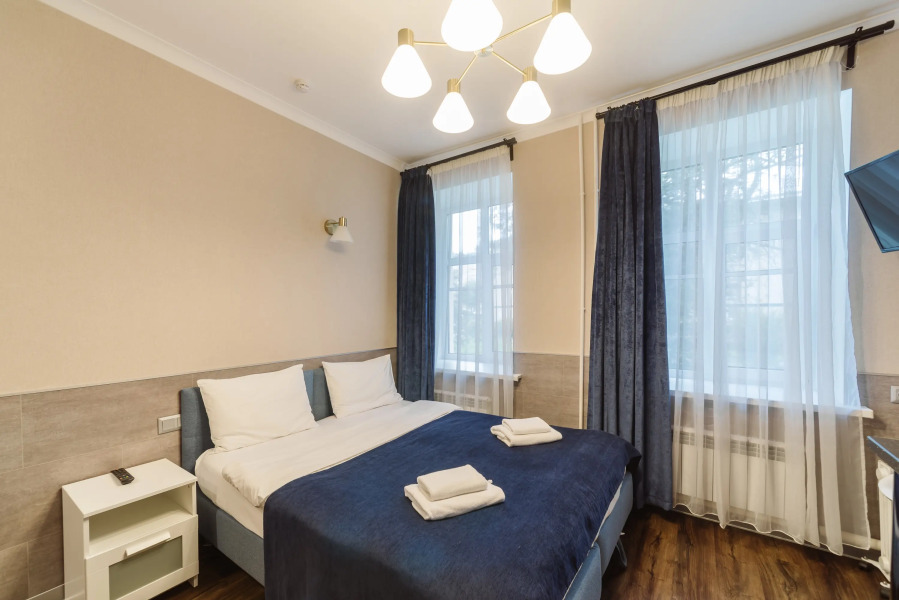 Меблированные комнаты на Елизарова