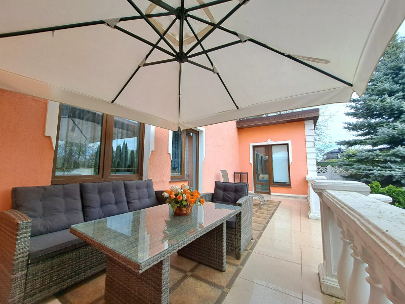 Вилла Магнолия