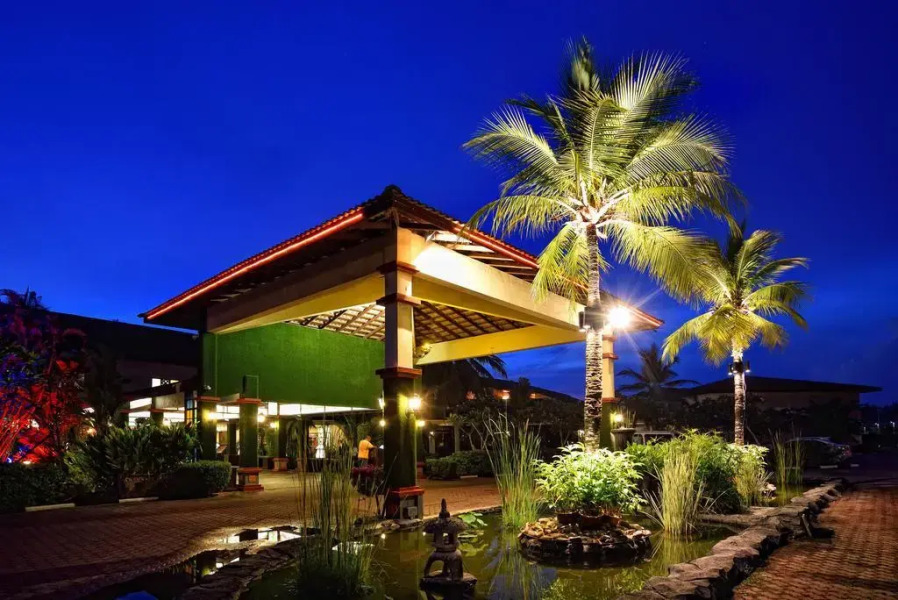 Курортный отель Holiday Villa Resort & Beachclub Langkawi